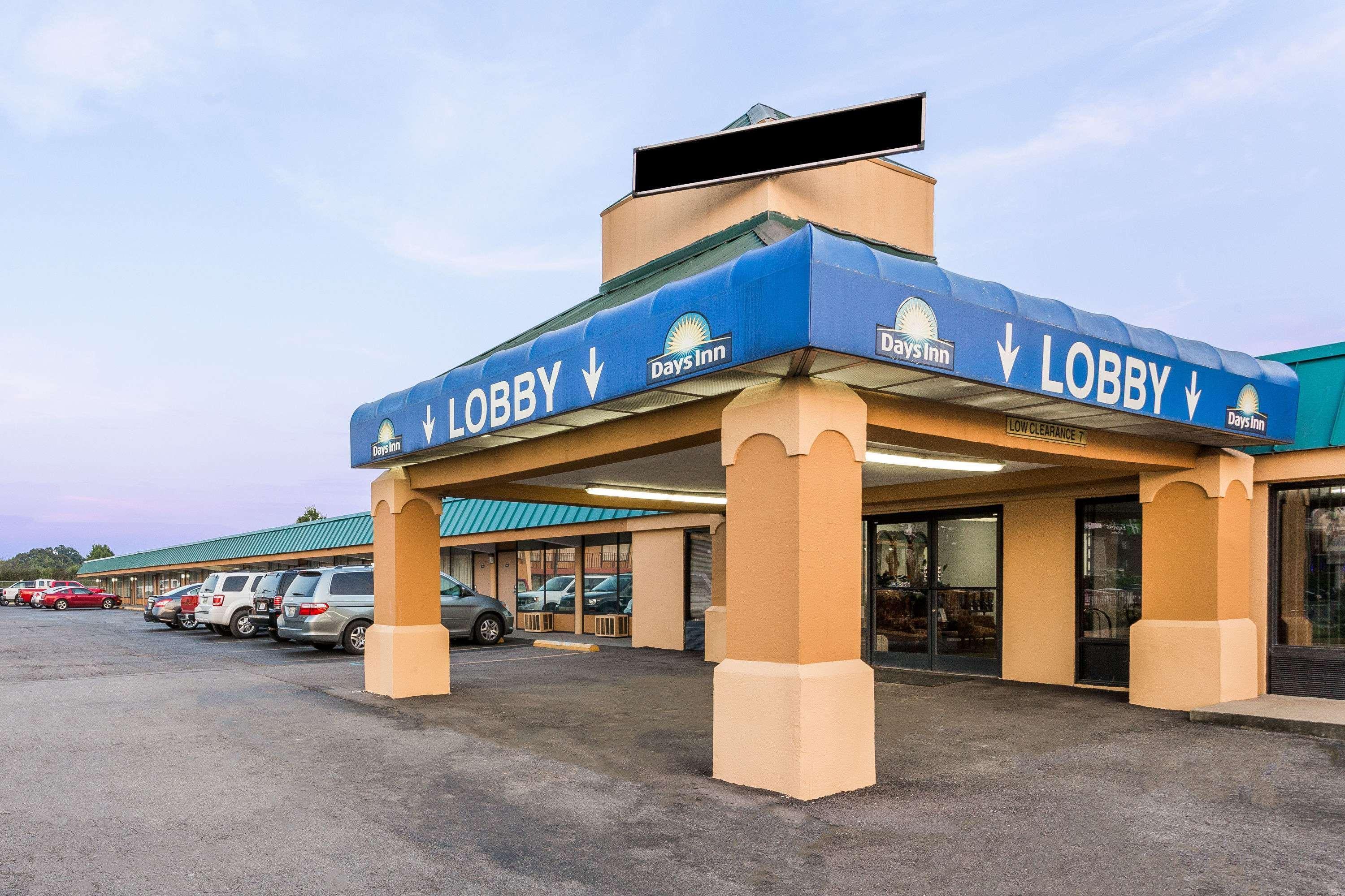 Days Inn By Wyndham Dickson Luaran gambar